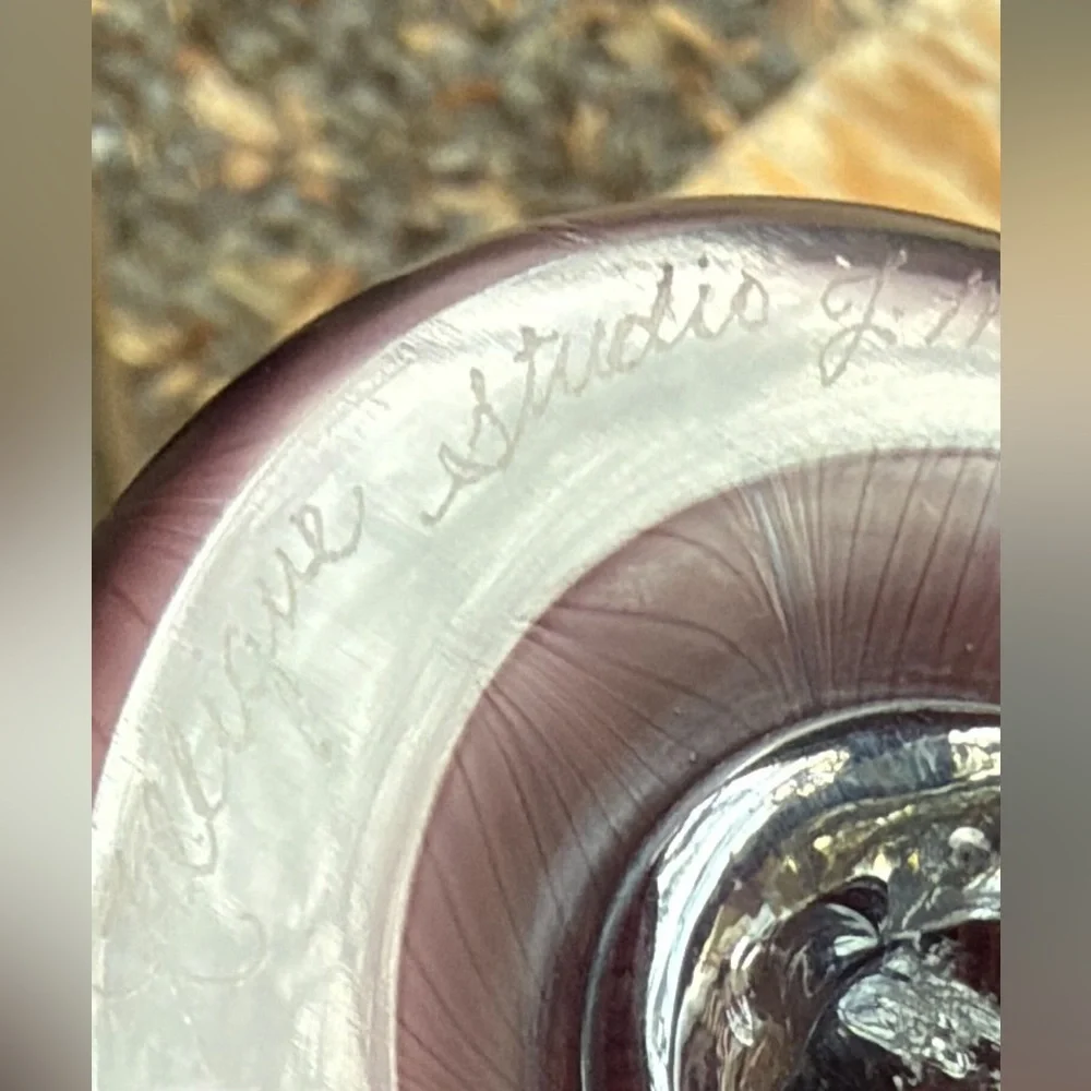 Stunning Signed Zellique Studios Pulled Feather Vase – 1982